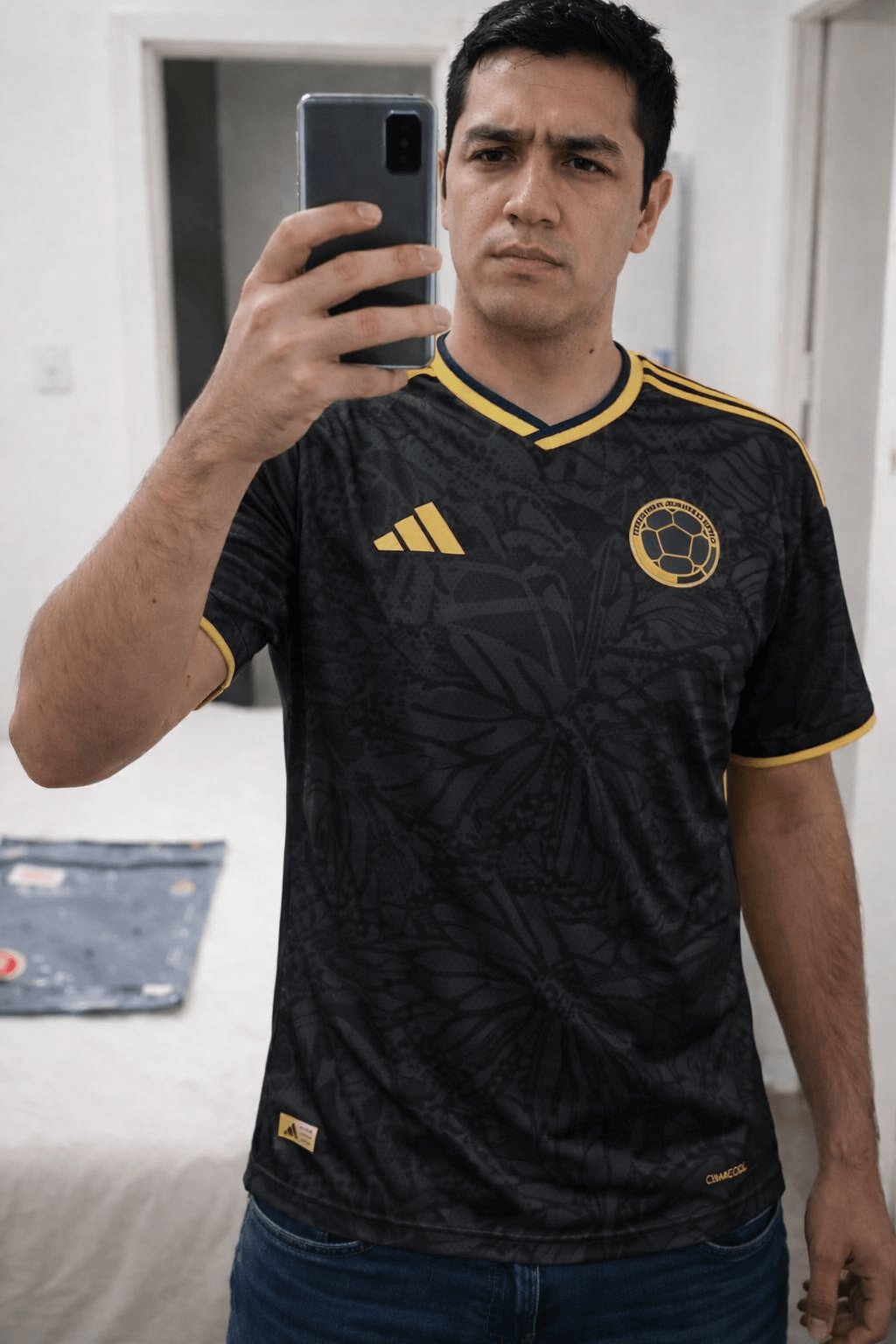 CAMISETA COLOMBIA ADIDAS BLACK GOLD EDIT - Versa