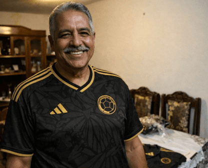 CAMISETA COLOMBIA ADIDAS BLACK GOLD EDIT - Versa
